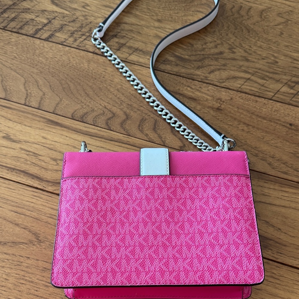 Michael Kors Fuchsia and White Crossbody Bag - Picture 3 of 5